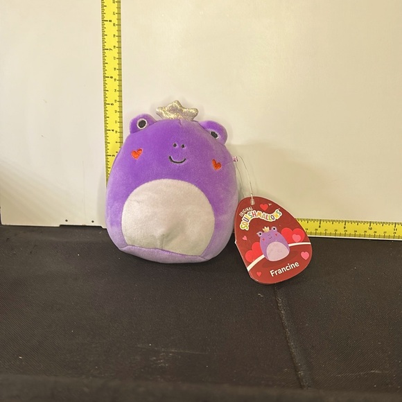 NWT SQUISHMALLOWS V-Day Edition ‘24 #1921-2 Francine the Purple Princess Frog S5 - Picture 1 of 9